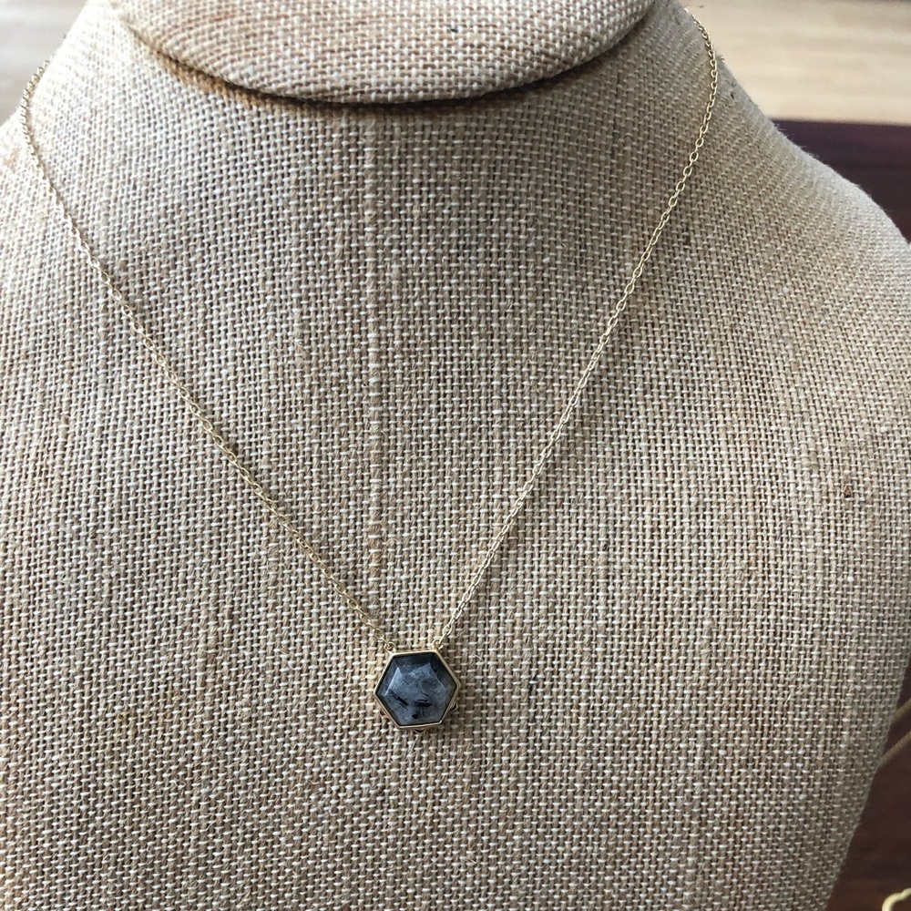 Stella & Dot dainty smoky grey necklace